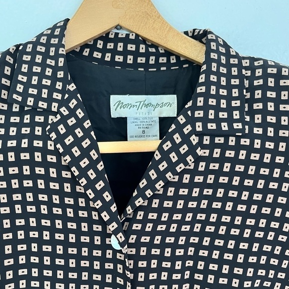 Vintage Norm Thompson | 100% Silk MIDI Dress - Picture 5 of 7